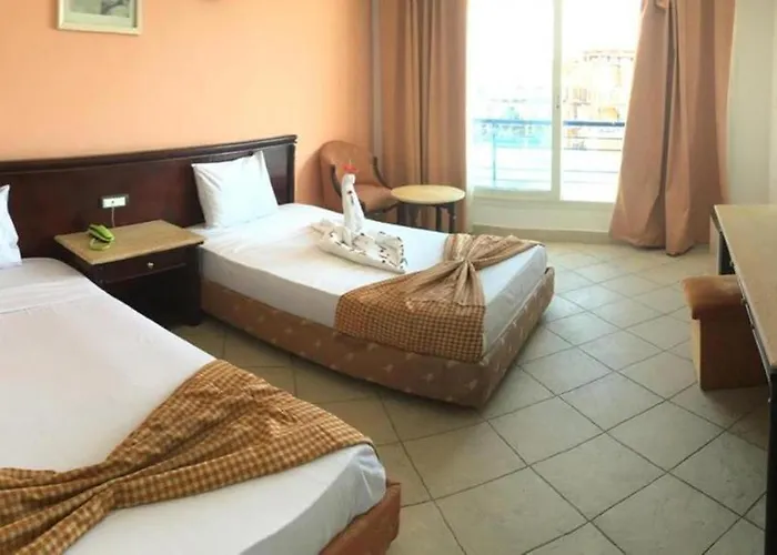 Hotel Arabesque Seven Heaven 3*