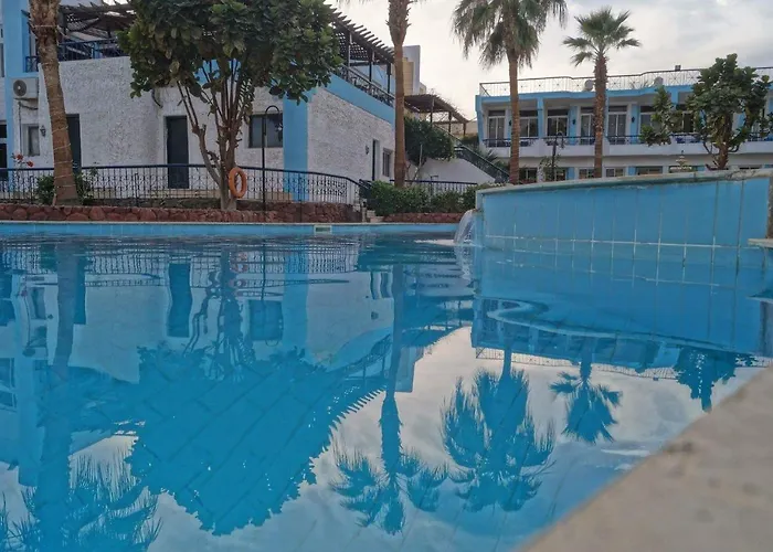 Arabesque Seven Heaven Hotel